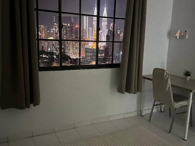 Deluxe Queen room with city view READY MAY 2026 at The Vistana Residences, Titiwangsa