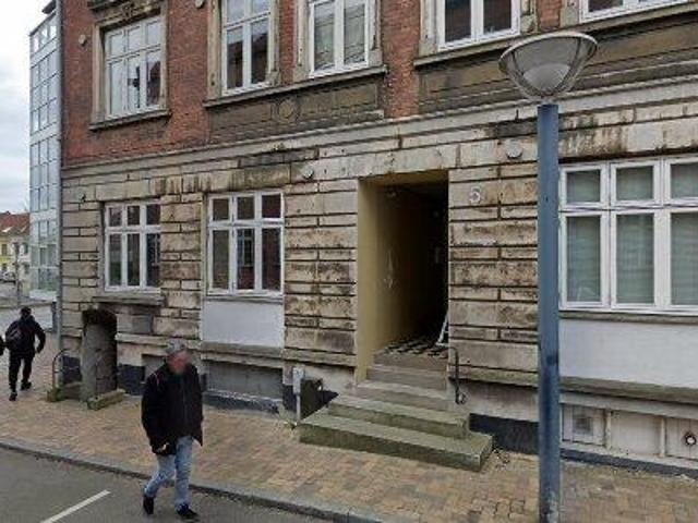 DELEVENLIG ANDELSBOLIG TIL SALG I ODENSE C – 51 m² – PERFEKT TIL STUDERENDE, PENDLERE OG PAR