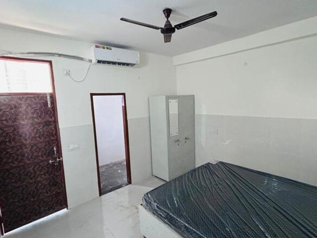 Delhi Heights 3 Bedroom 250 Sq. Yd. Builder Floor in Gazipur Delhi Listing ID: #10022