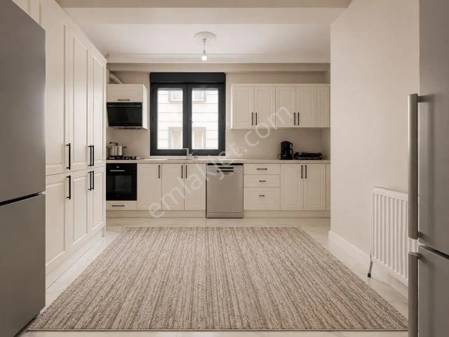 Deli Hüseyin Paşa Caddesi Yeni Binada 3+1 135 M2 Satılık Daire