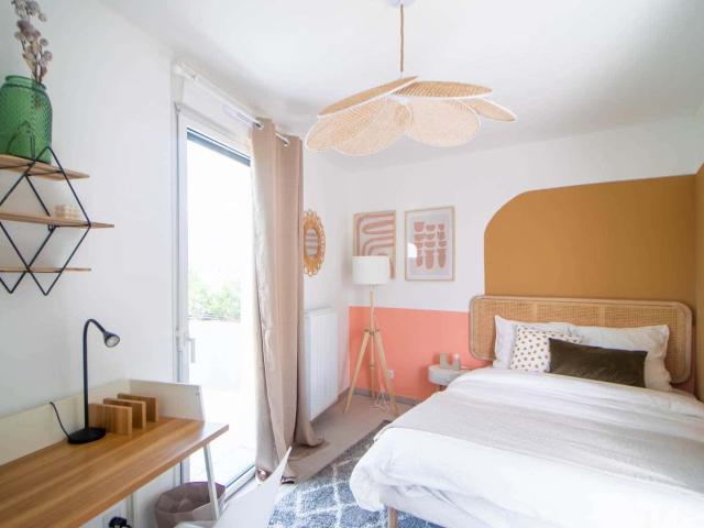 Delicate 12 m² room to rent in Villeurbanne LYO21