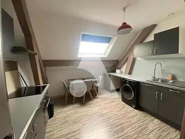 Delle 90100 Location appartement 2 pièces t2 au dernier étage cave
