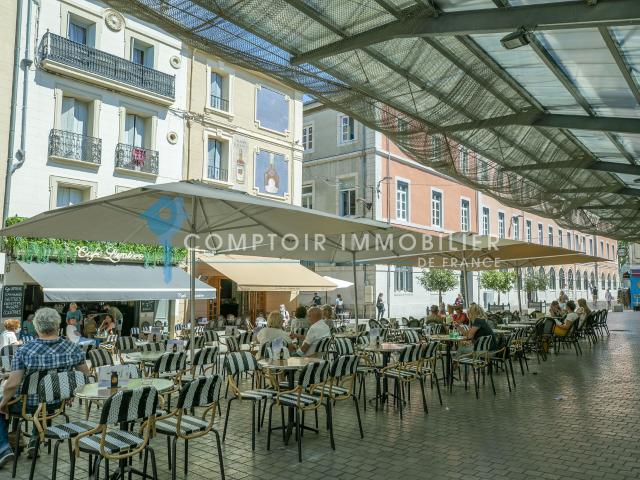 Dépt Hérault 34, à vendre SETE Immeuble de 130m2 4 lots 1 Parking