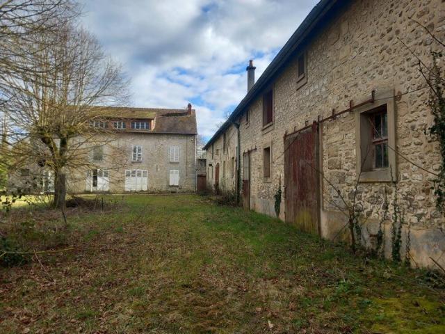DEPT Yvelines 78 Maule + A vendre coprs de ferme
