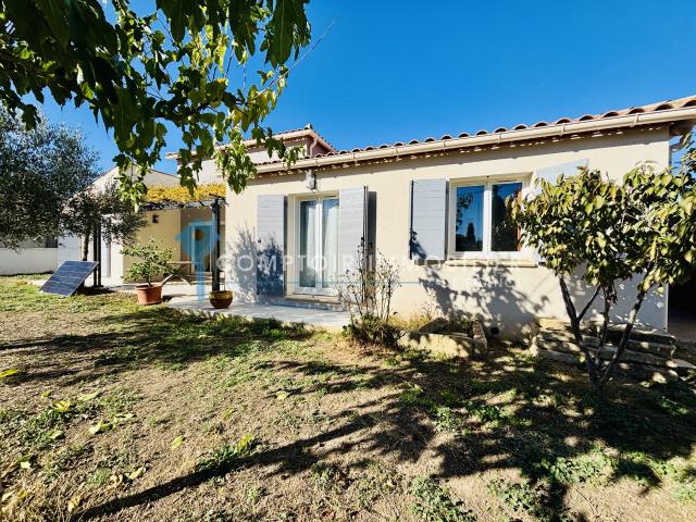 Dept 30 a vendre MUS centre ville Maison T4 avec jardin et Garage