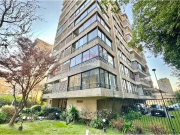 Depto con vista despejada y excelente conectividad | 3 Dormitorios por 6900.00 en Las Condes