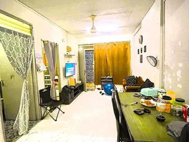 DEPAN LRTFlat Puchong Perdana Puchong