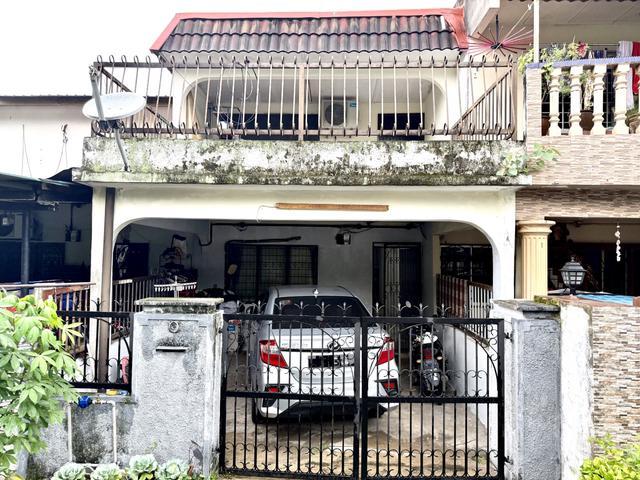 DEPAN SURAU 2 Storey Terrace Taman Bukit Kajang