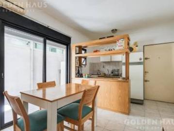 PH 2 ambientes en Floresta con patio