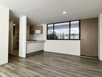 Departamento con balcon en San Joaquín