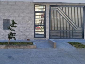 DEPARTAMENTO CON ESTACIONAMIENTO A ESPALDAS DE LA U. SIPAN