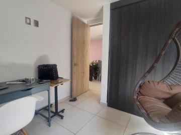 DEPARTAMENTO CON ROOF GARDEN PRIVADO Y 2 ESTACIONAMIENTOS
