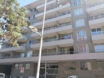 Departamento cercano a metro santa ana / cumming
