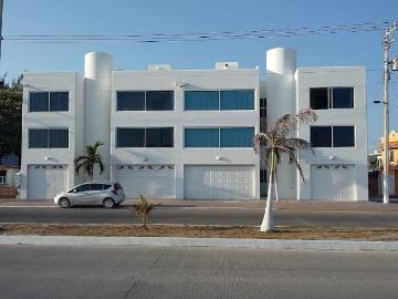DEPARTAMENTO AMUEBLADO, CON VISTA AL MAR