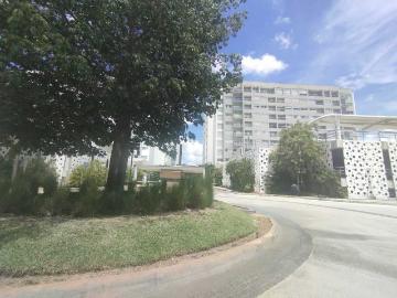 Departamento Amueblado con Amenidades en Vía Montejo