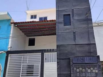 DEPARTAMENTO AMUEBLADO EN RENTA Calle Ostión