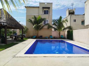 Departamento amueblado en Venta en Real Bilbao Playa del Carmen