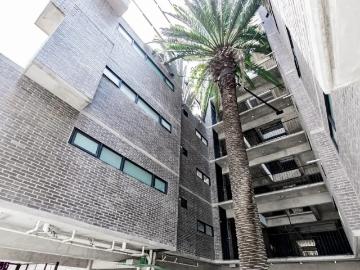 Departamento Amueblado 66m2 con Balcón y Vigilancia 24 hrs. a 15 min. de Polanco