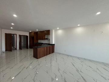 Departamento de 3 Recamaras de 119 m2 en Pre Renta Lomas de Aguacaliente