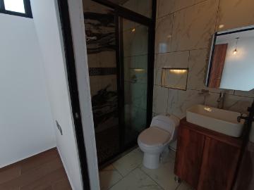 Departamento de 3 recámaras en venta. A 5 km aprox de VW