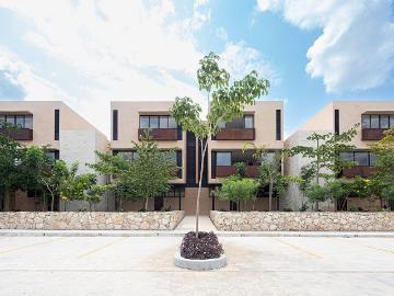DEPARTAMENTO DE 2 NIVELES EN RENTA EN PRIVADA LAJA