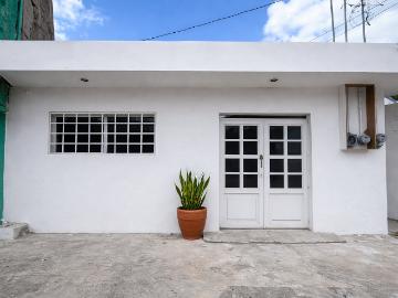 Departamento de 2 recamaras en Renta Zona Centro, Cerca de Av. Itzaes Mérida