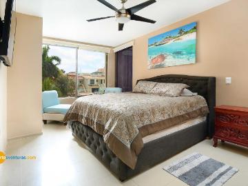 Departamento de 3 Rec?maras Frente a la Marina Puerto Aventuras