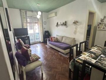 Departamento de 4 ambientes a la venta en Villa Celina