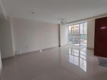 Departamento De Estreno En Venta, Incluye Amplio Estacionamiento Y Tendal
