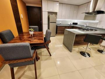Departamento de Lujo Amueblado en Torres Diamante Venta o Renta