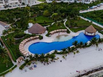 Departamento de Lujo en Amara Puerta del Mar, Cancún: Vistas Espectaculares y Acceso a la Playa