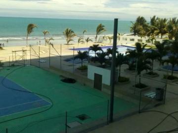 Departamento de Venta en la Playa de Tonsupa Esmeraldas con Piscina
