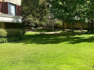 DEPARTAMENTO Depto Venta Suecia Eleodoro Yáñez 4D 3B 2E 120 MTS. 4 Dormitorios por 9900.00 en Providencia