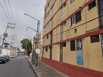 Departamento en CONDOMINIO