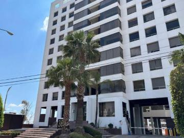 Departamento en condominio con excelentes amenidades sobre Blvd. Insurgentes, León, Gto