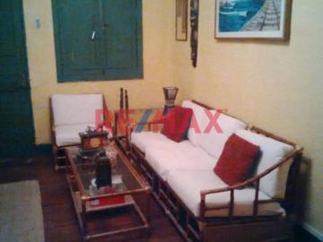 Departamento en alquiler en Cerro Azul a S/2,028 al mes