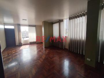 Departamento en alquiler en Los Olivos a S/1,000 al mes