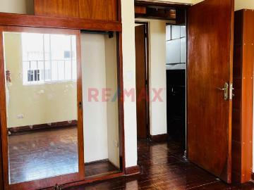 Departamento en alquiler en San Miguel a S/1,700 al mes