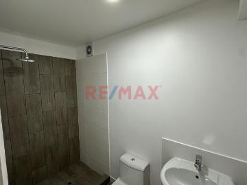 Departamento en alquiler en San Miguel a S/2,600 al mes