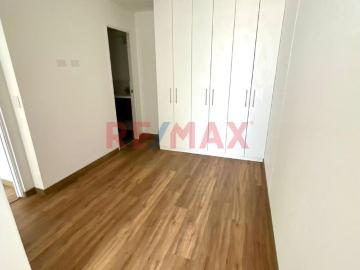 Departamento en alquiler en Santiago De Surco a S/3,300 al mes