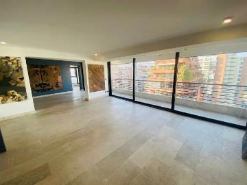 Departamento en arriendo de 4 dorm. en las condes