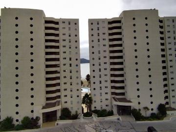 Departamento en arriendo en exclusivo condominio Costa Azul