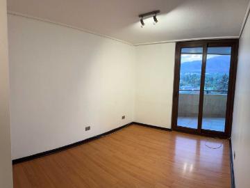 Departamento en Arriendo en La Reina 4 dormitorios 3 baños