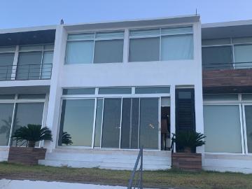 Departamento en Bahia de KIno
