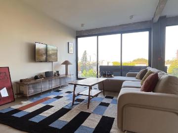 Departamento en Del Valle Centro en Venta