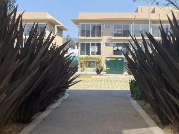Departamento en Fraccionamiento Bosques de Lerma