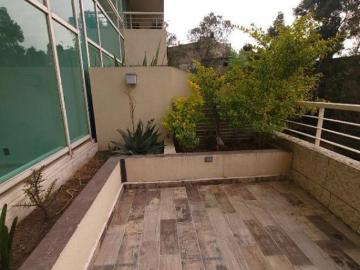 Departamento en Lomas Country