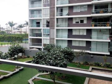 Departamento en la Riviera de Monterrico costado USIL