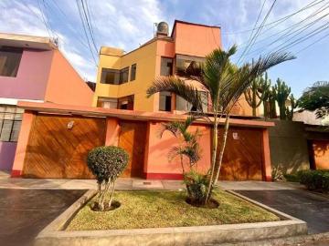 Departamento en Santa Patricia, La Molina