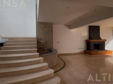Departamento en Santiago de Surco, entre la Embajada de Estados Unidos y Centro Comercial el Polo